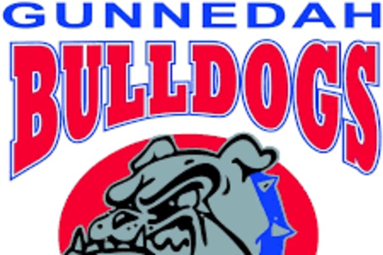 Bulldog sidelined by ankle fracture
