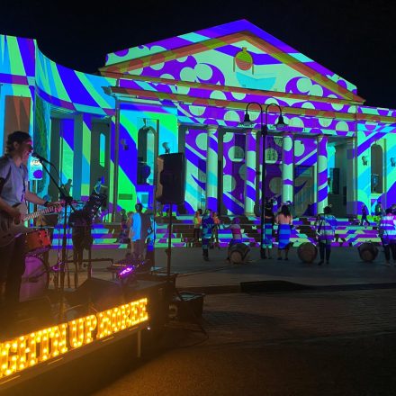 Moore street festival dazzles