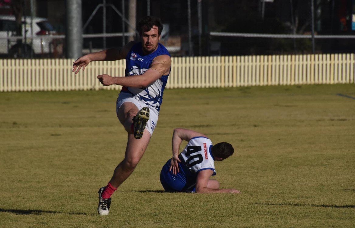 Bulldogs AFC kick into new season under coach Vearing