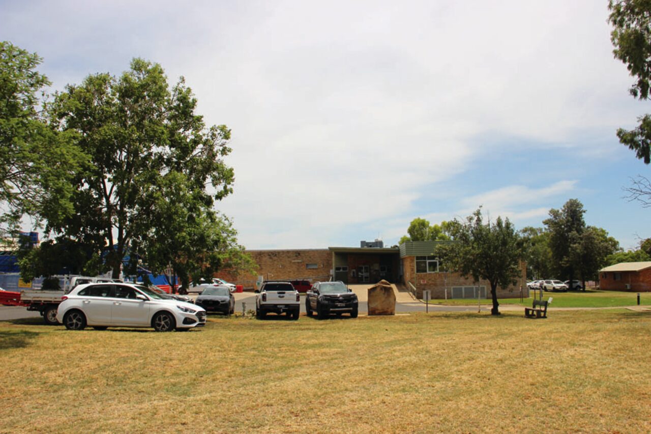 Government to build helicopter bases, as Gunnedah waits on existing helipad