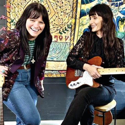 ‘Songbirds’ to play Piallaway this Sunday