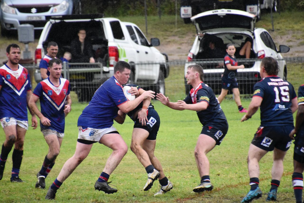 Try-scoring blitz as Bulldogs maul Roosters