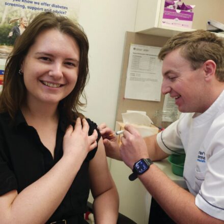 Pharmacy flu shots expanded as immunisation coverage plummets
