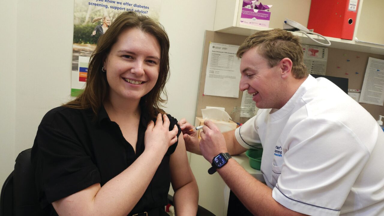 Pharmacy flu shots expanded as immunisation coverage plummets