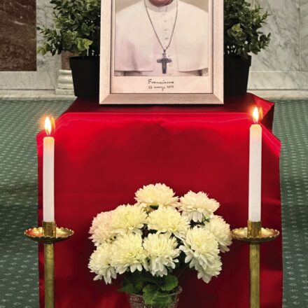Mass to honour veterans and Pope Francis