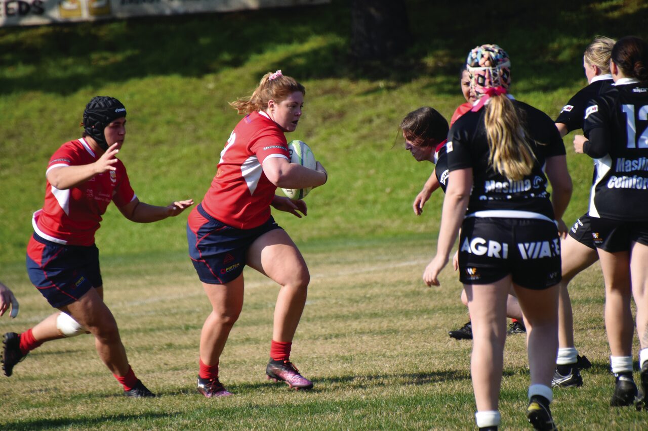 Four-try hero sinks Red Devils women