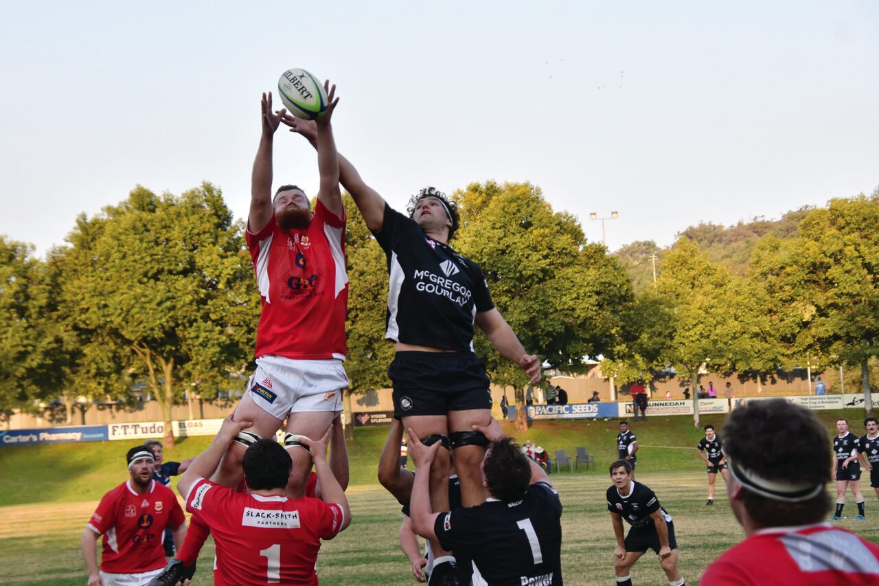 Gritty win for Red Devils against Bulls
