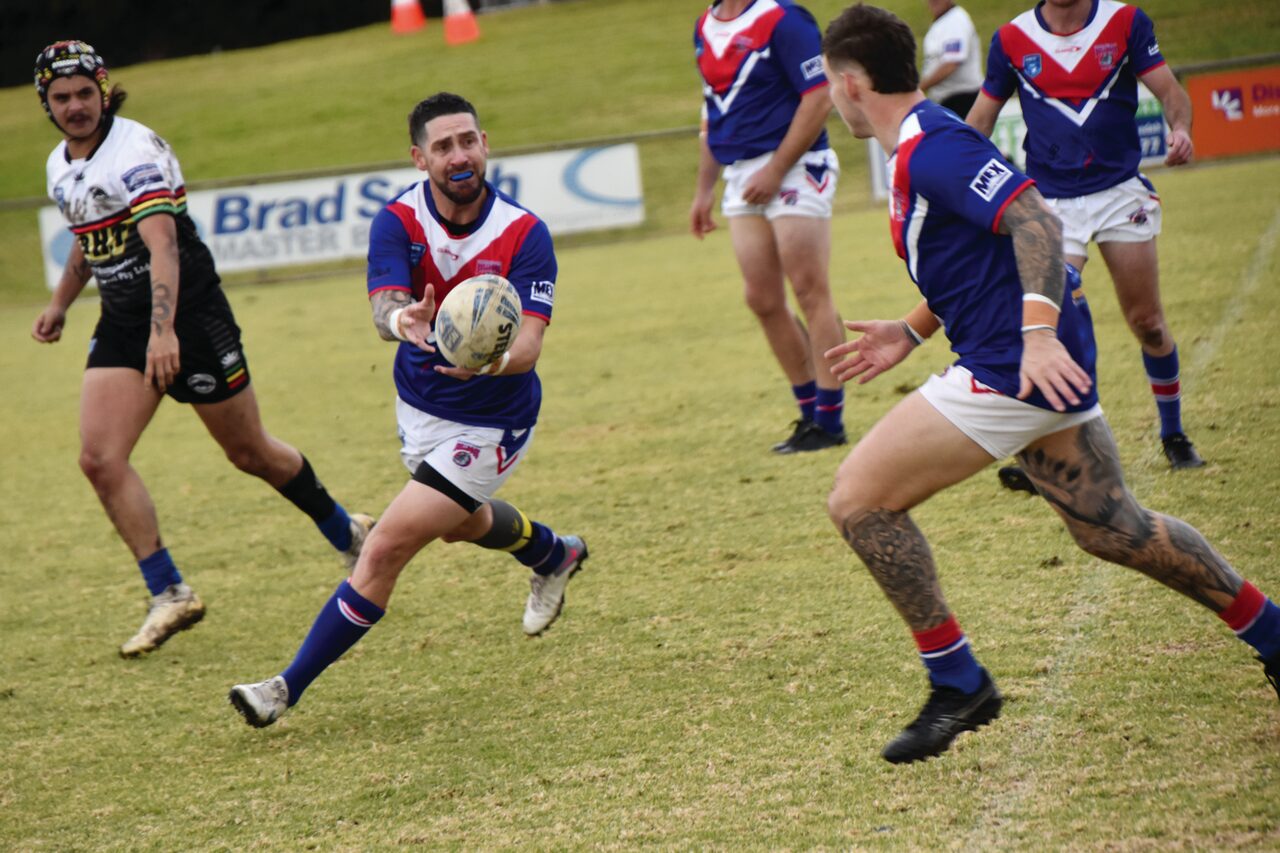 Coach fumes as blundering Bulldogs blitz Panthers