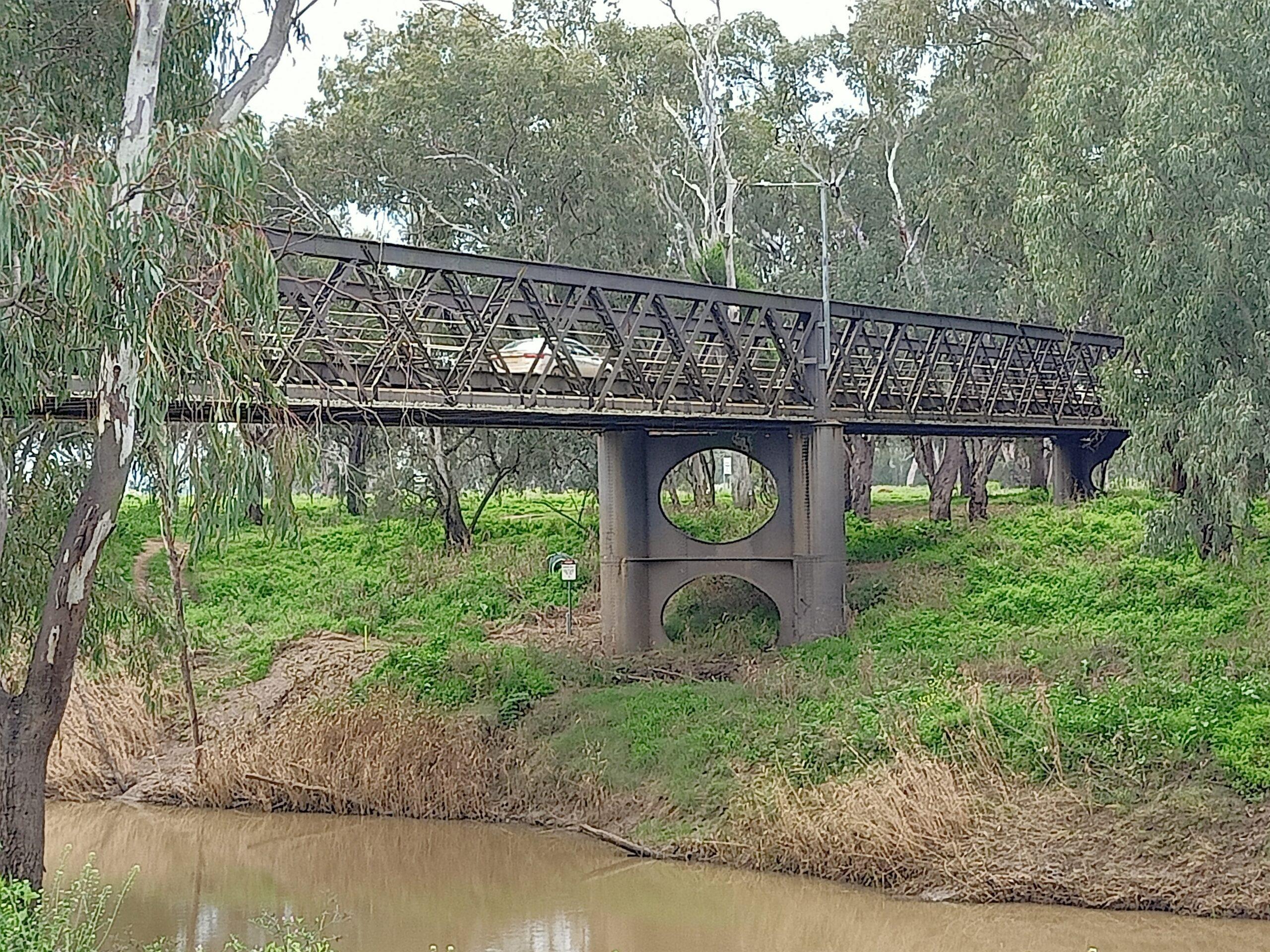 Changed traffic conditions at Cohens Bridge
