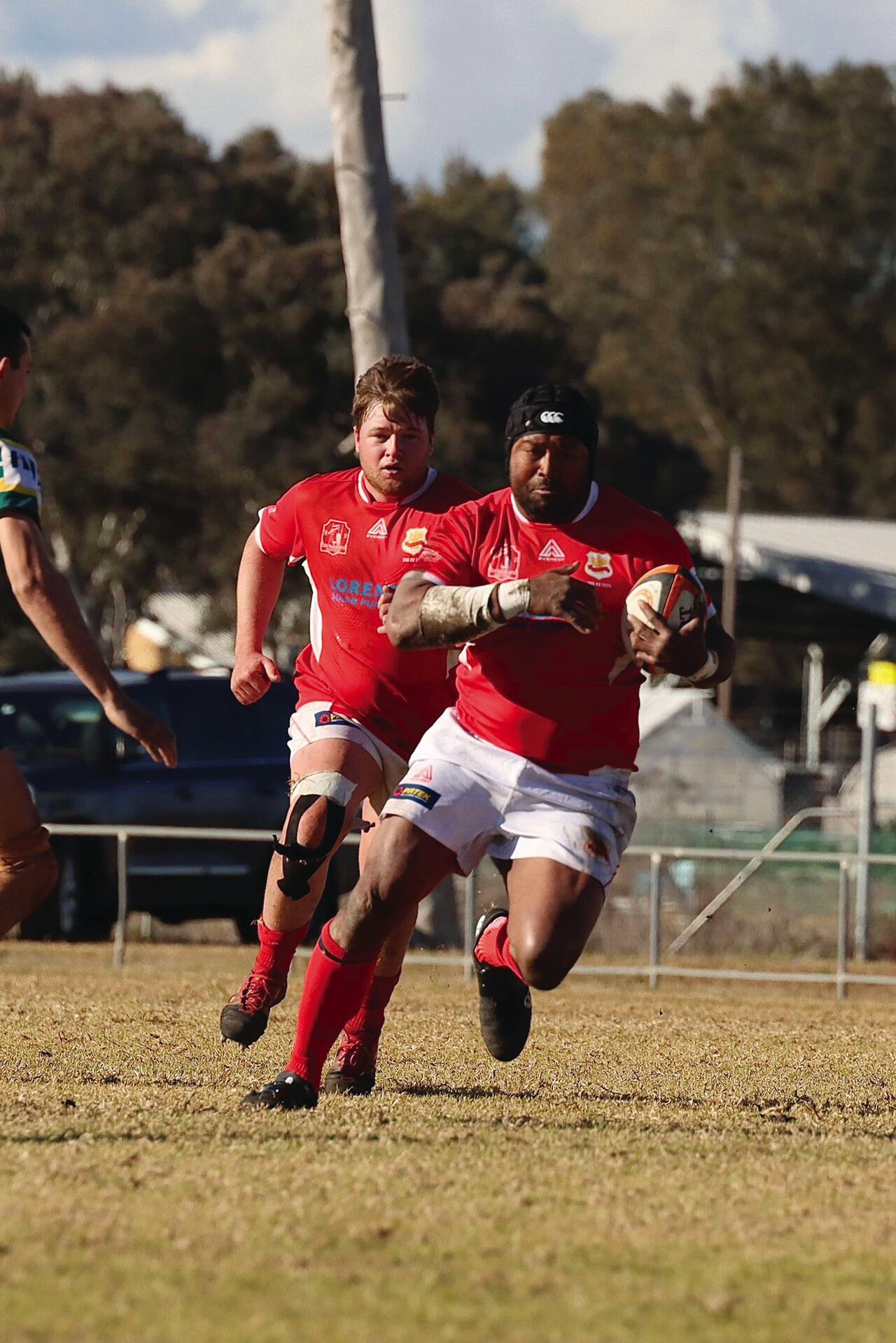 Red Devils overcome first-half scare
