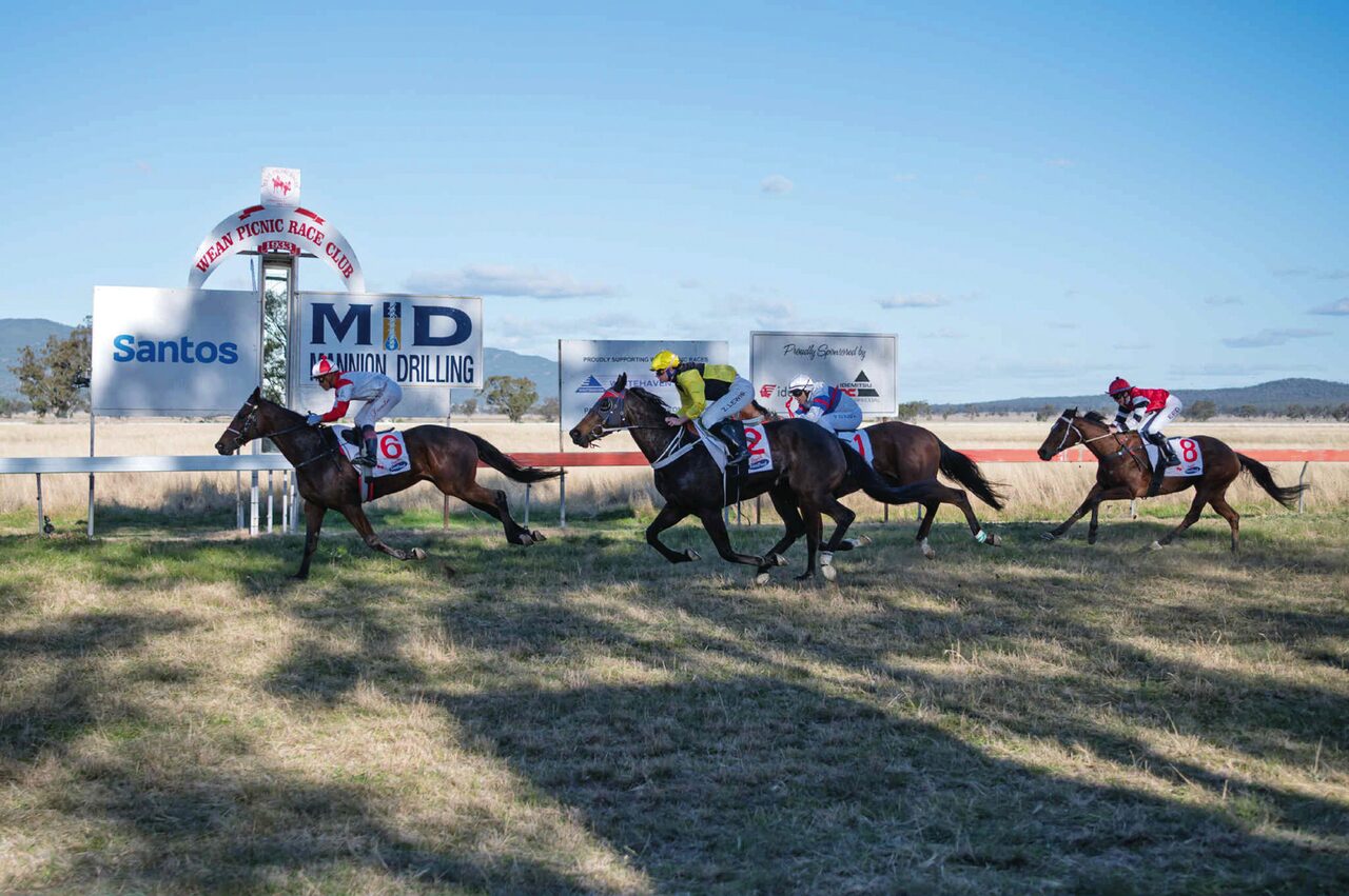 Doubles for trainer and jockey at Wean races