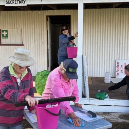 Community working bee ahead of Wean Races
