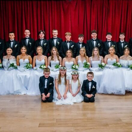 Swimming Gunnedah’s Deb of the Year Ball a stunning success